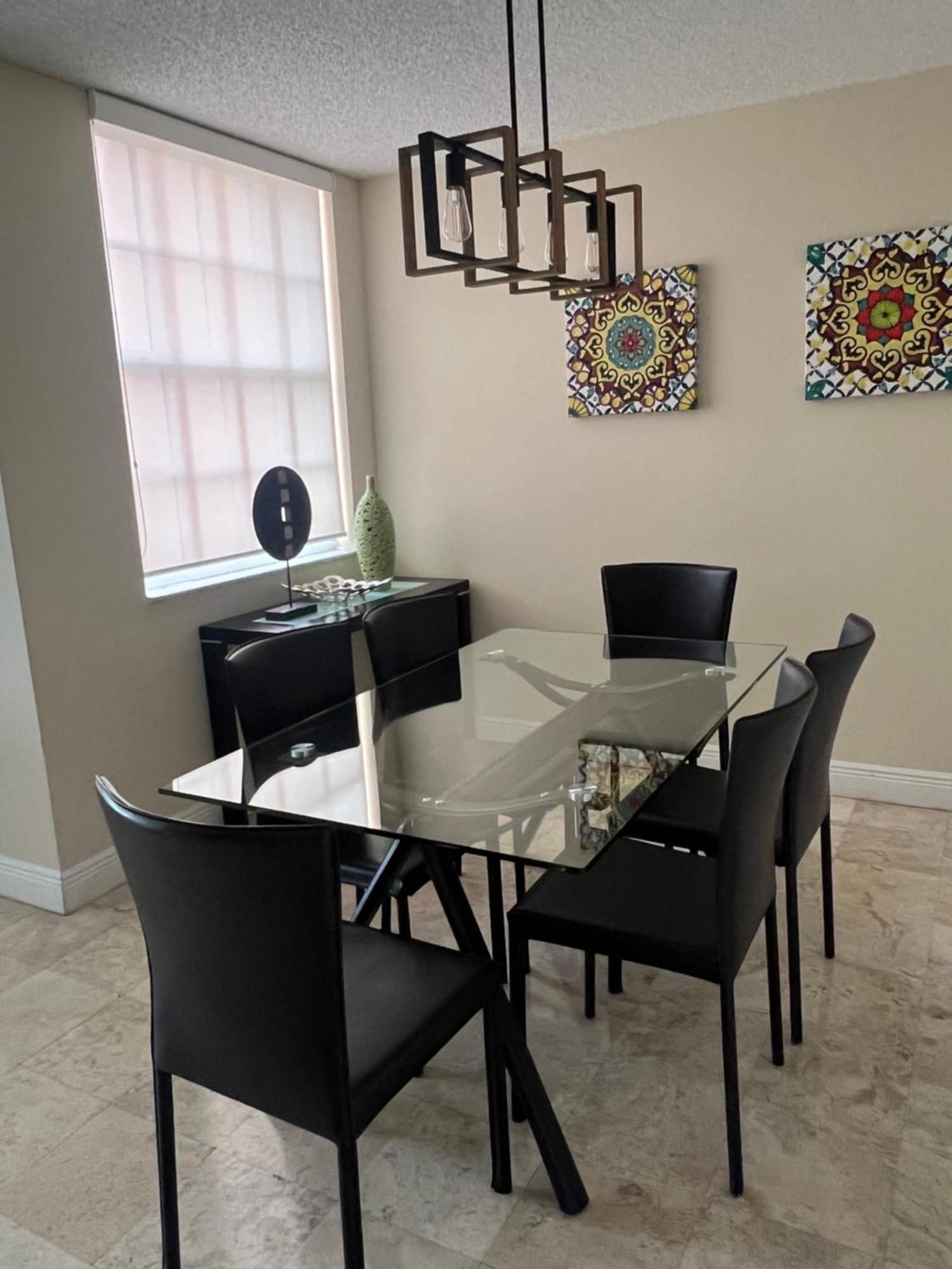 Renovated 2/2 Unit At Yacht Club/Aventura Apartment Bagian luar foto